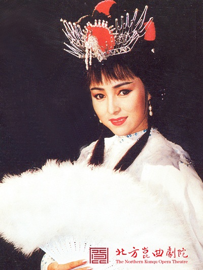1杨凤一饰阿慈.jpg