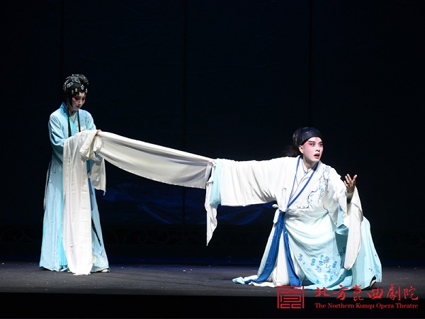 2施夏明 饰 冒辟疆.jpg